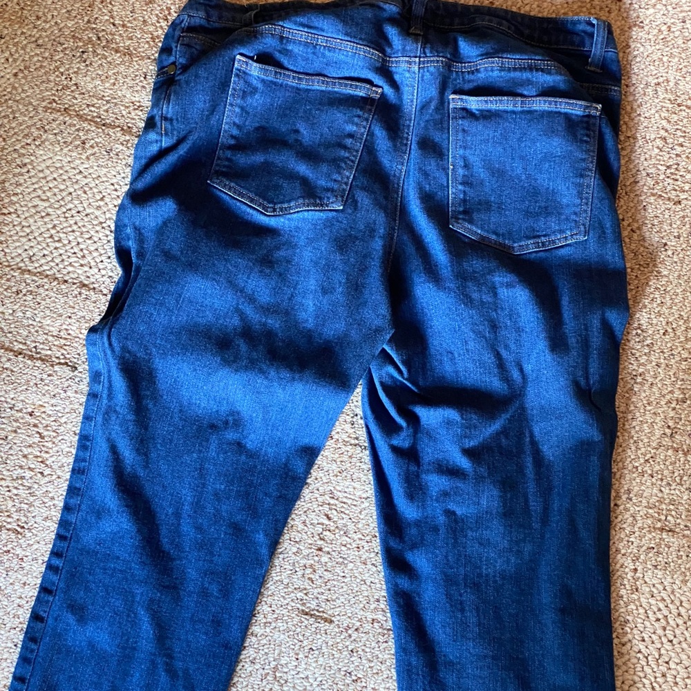 Cropped Jeans - Picture 3 of 3